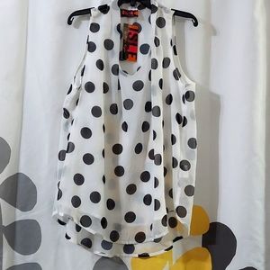 Isle brand new with tag top